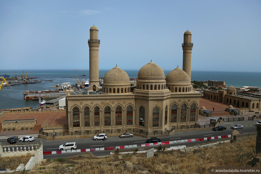 Святилище Биби-Эйбат: Женская мечеть в мужском городе