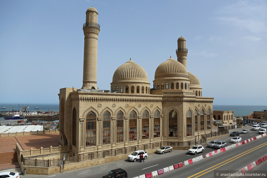 Святилище Биби-Эйбат: Женская мечеть в мужском городе