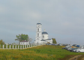 Храм Михаила Архангела в дворянской усадьбе