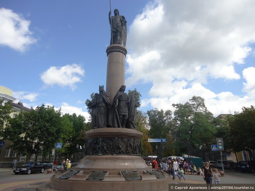 Памятник Тысячелетия Бреста в Беларуси