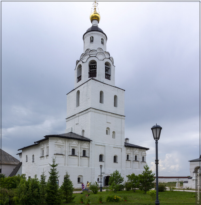 Никольская церковь (1555-1556 гг). Самое старое, на сегодняшний день, каменное здание Свияжска   