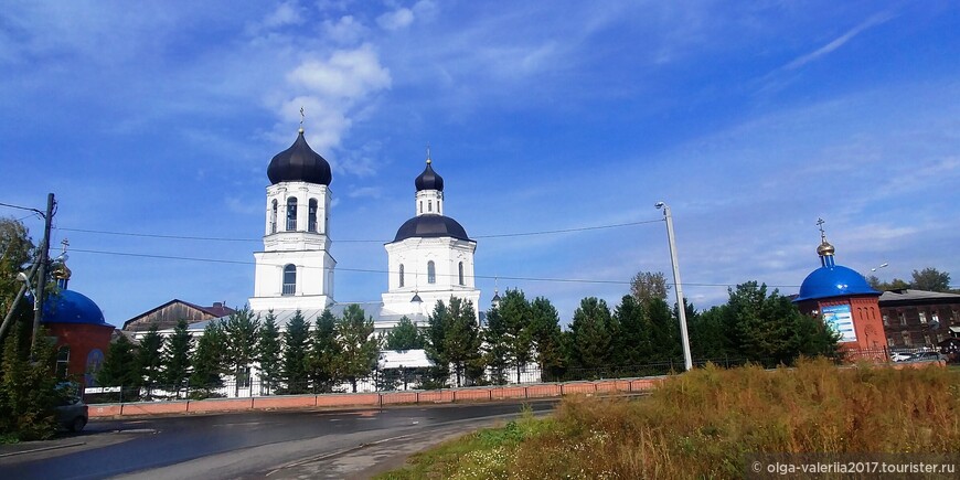 Знаменская церковь.