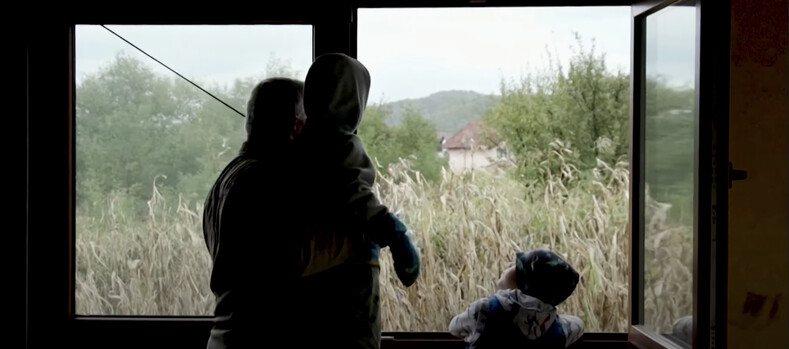 Устал от ссор с женой: 72-летний житель Боснии и Герцеговины построил вращающийся дом