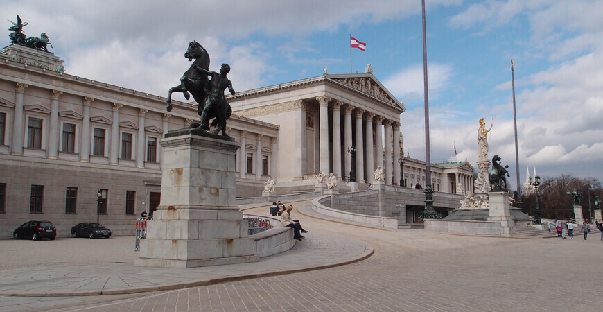 Парламент Вены