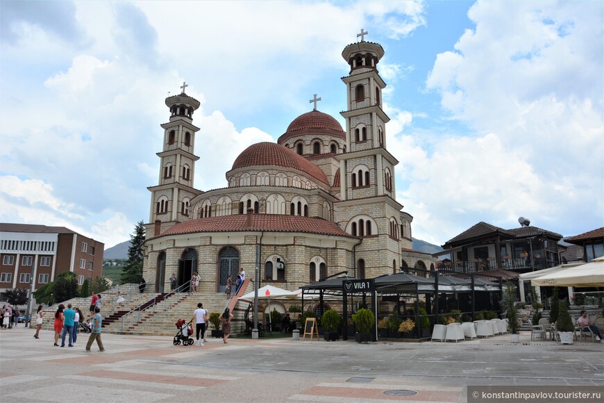 Православный кафедральный собор в Корче