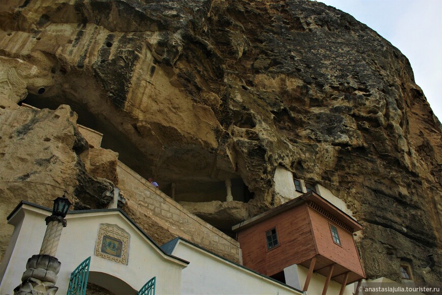 Свято-Успенский монастырь: очень древняя обитель в горах Крыма