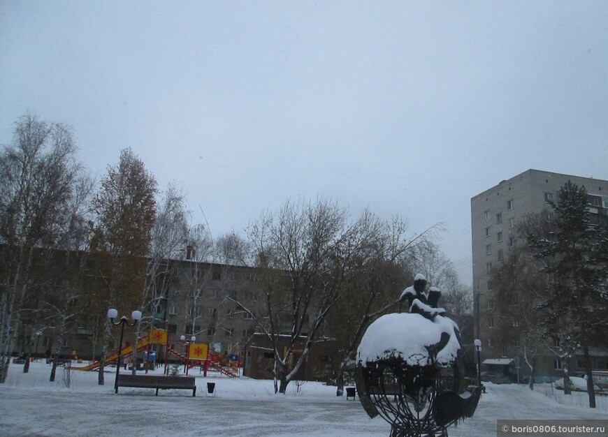 Сквер, где приятно гулять зимой и осенью