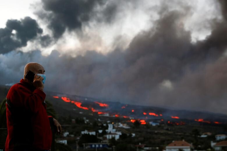 Остров Ла-Пальма в огне и пепле: печальные последствия страшного извержения вулкана Кумбре Вьеха на Канарских островах, которое продолжается до сих пор