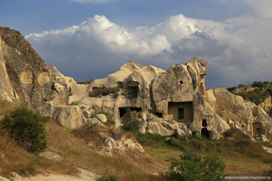 Удивительная Каппадокия: первые христиане, фантастические фрески и домики для фей