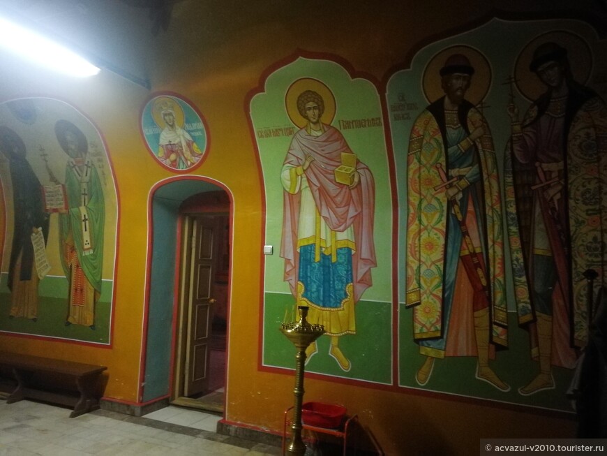 Церковь Воскресения Христова и дом причта в Чебоксарах