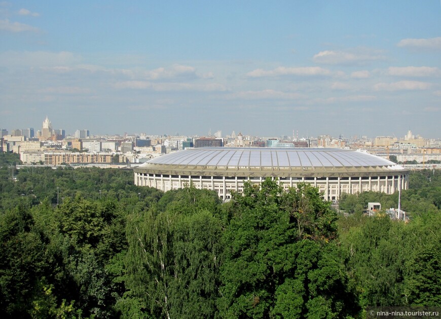 Большая спортивная арена «Лужники». Прогулка по крыше