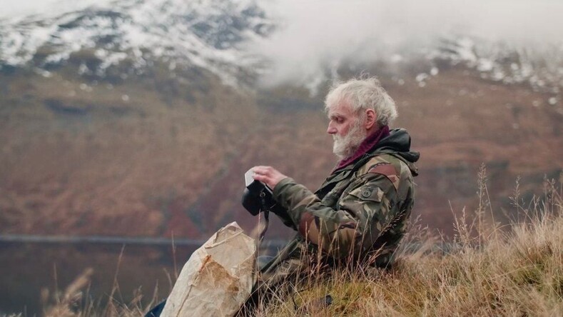 Как живет 74-летний отшельник из Шотландии, который вот уже 40 лет обходится без электричества и связи