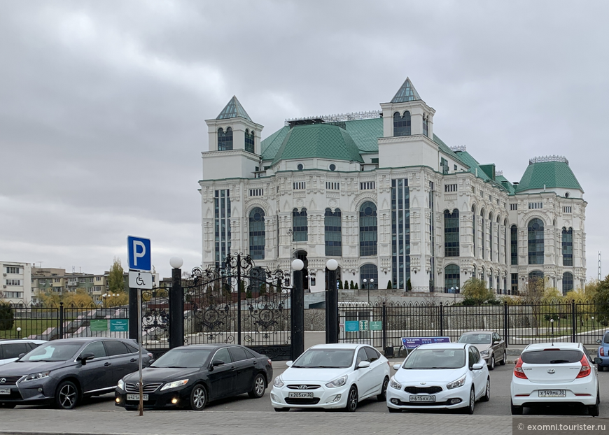 Астрахань: блеск и нищета каспийской столицы. Часть 1