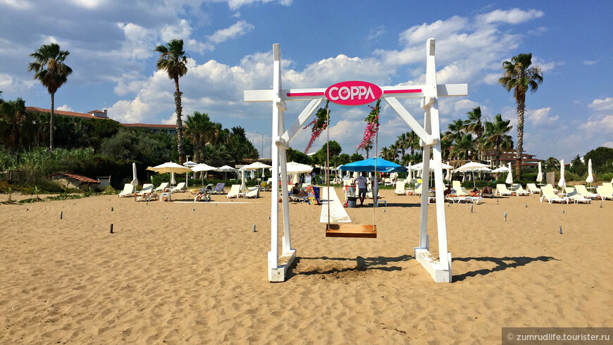 песчаный пляж Coppa