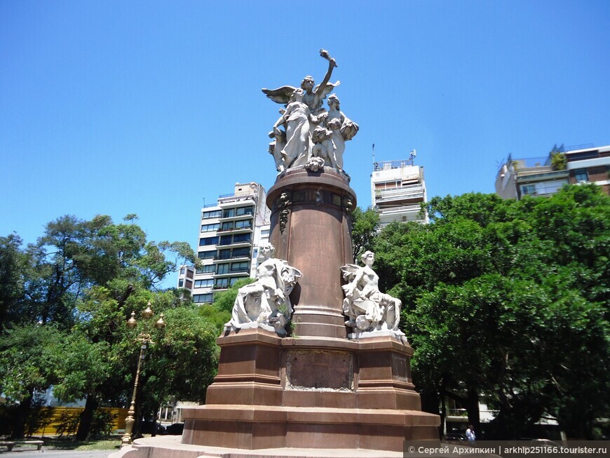 Район Реколета — район интересных городских достопримечательностей в Буэнос-Айресе