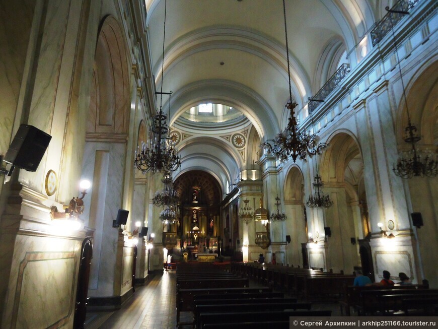 Кафедральный собор столицы Уругвая — Монтевидео