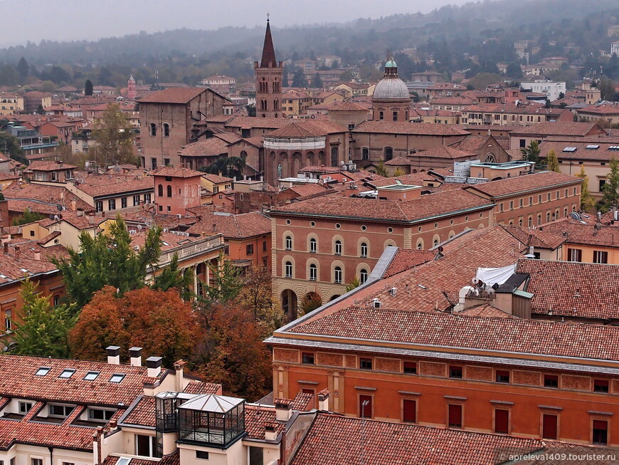 Воспоминания об Италии: Bologna di sera...  