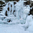 Ледяной водопад на Столбах в Красноярске