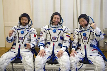 Два японских космических туриста отправились на МКС с космодрома Байконур