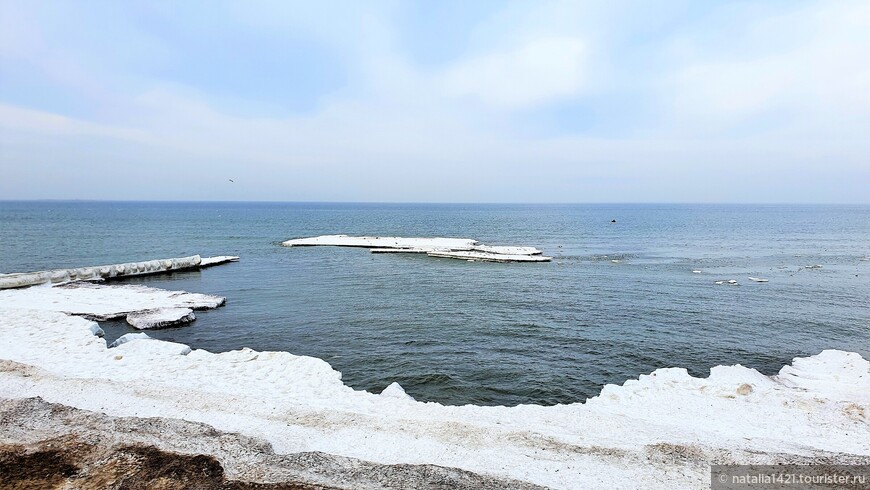 Море в Зеленоградске в этот же день