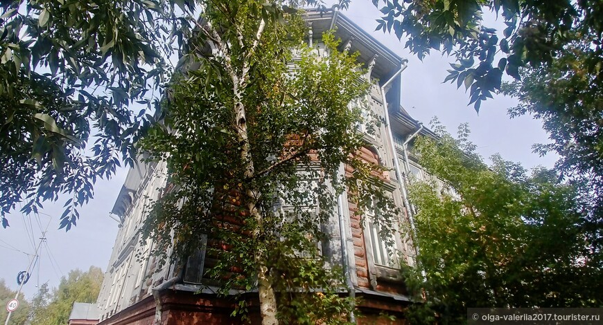  Дом Н. Родюкова  в стиле скандинавского модерна .