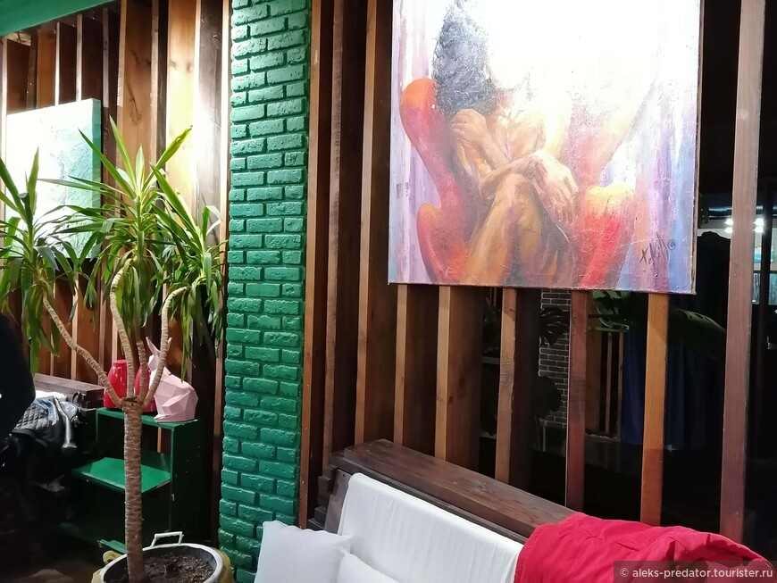 Арт-пространство и кофейня «Las Vegans» в Сочи