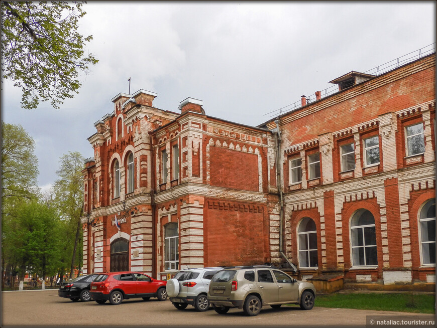 Морозовский городок: триумф в Париже и забвение в Твери