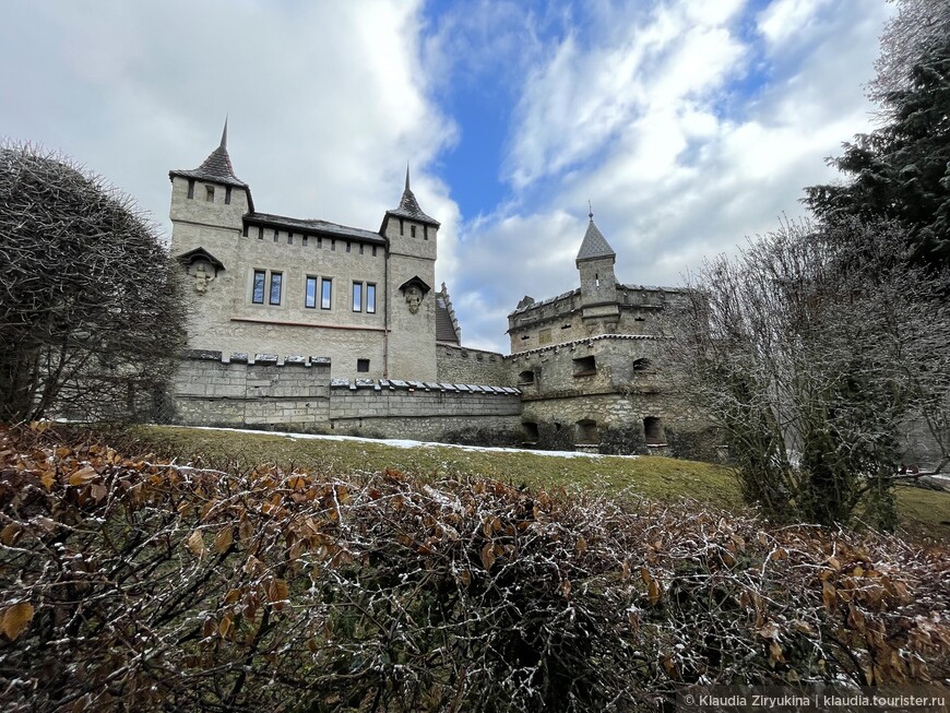 Второй замок Лихтенштайн (в Германии), из множества одноименных