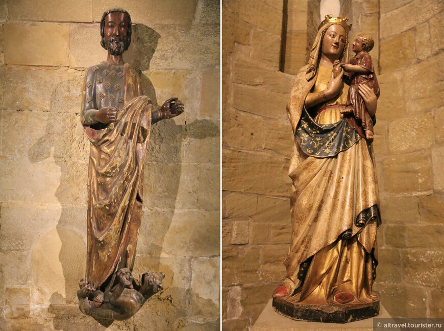 Статуи в часовне: Св. Варфоломей и Дева Мария.