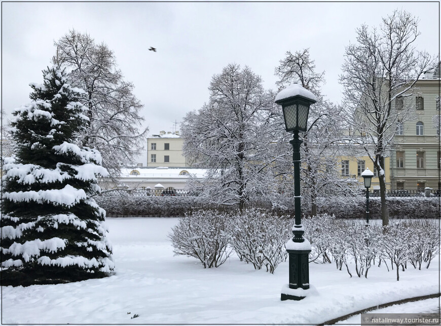 Укрытая снегом столица