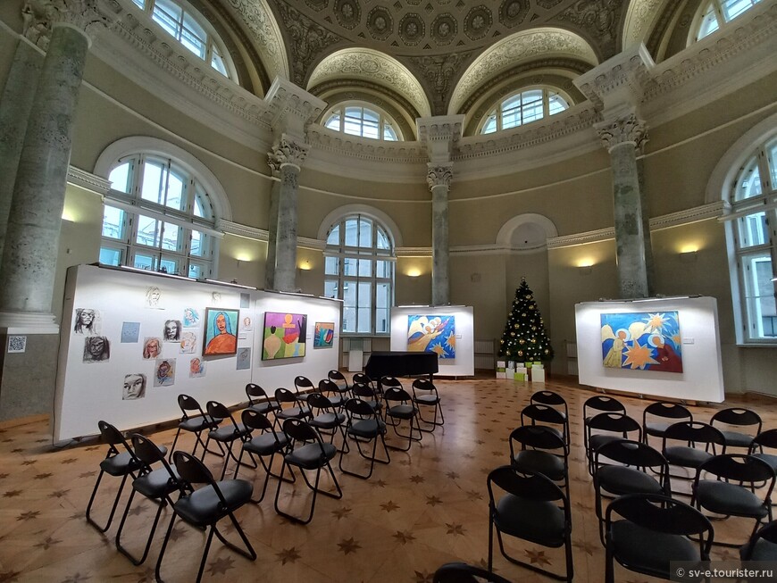 Санкт-Петербург. Рождество в библиотеке