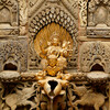 Вишну и Лакшми на Гаруде. Скульптура в колодце королевского дворца Патана.