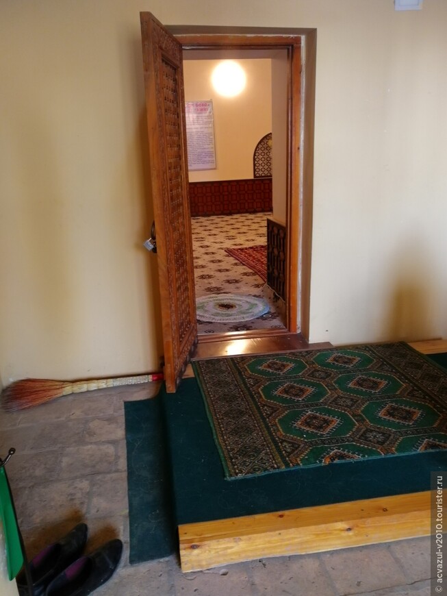 Мавзолей и мечеть Дошкинжон-бобо в Ургенче
