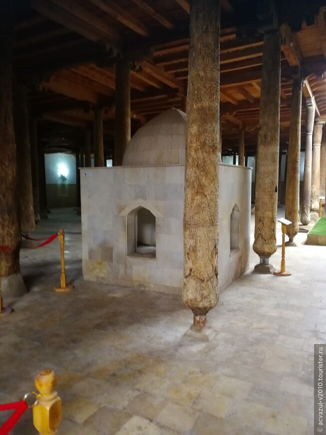 Джума-мечеть в Хиве...