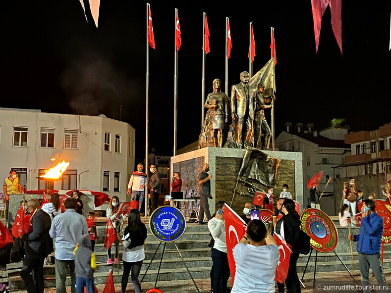 Праздник День Турецкой Республики (Турция, Анталия, Манавгат, 29 октября 2021)