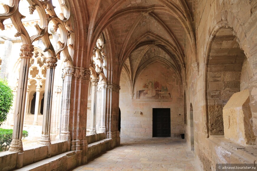 Цистерцианские монастыри Каталонии, часть 2: Сантес-Креус