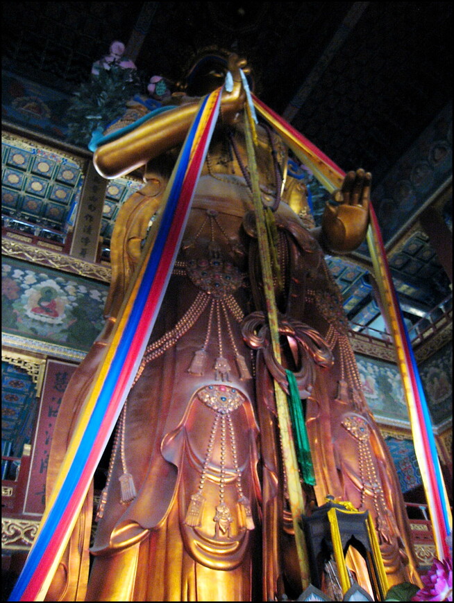 Прогулки по Поднебесной. Часть 1. Пекин. Ламаистский Храм Юнхэгун