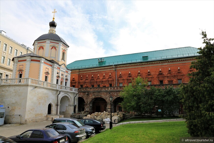 Высоко-Петровский монастырь и его окрестности: страницы истории