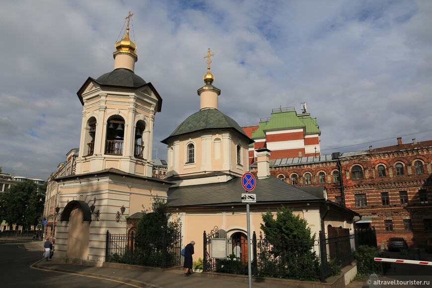 Церковь Сергия Радонежского в Крапивниках, 17-18-й век.