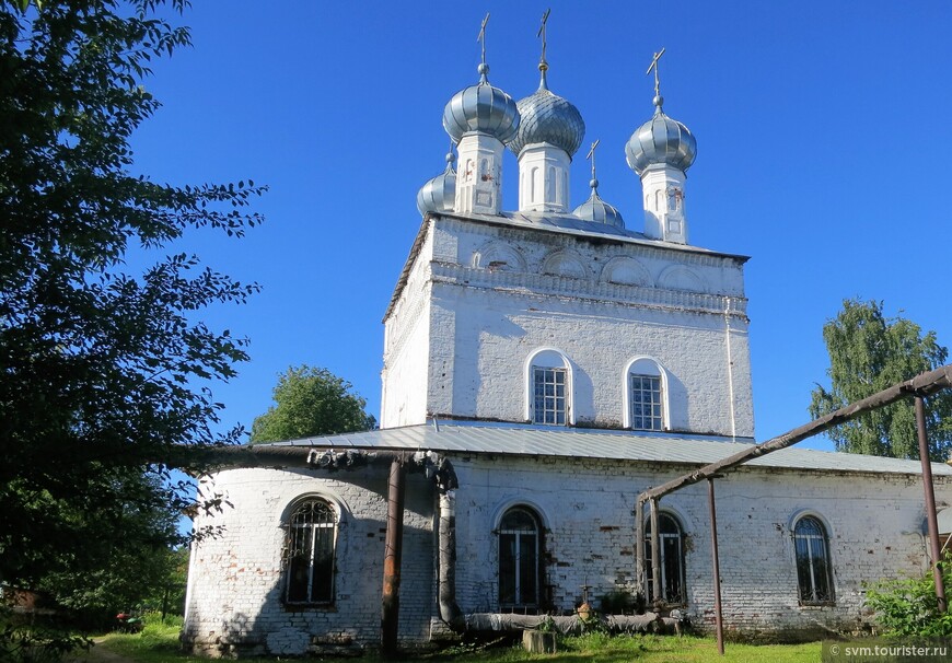 В 2003 году в церкви был освящен придел в честь святителя Василия Кинешемского.