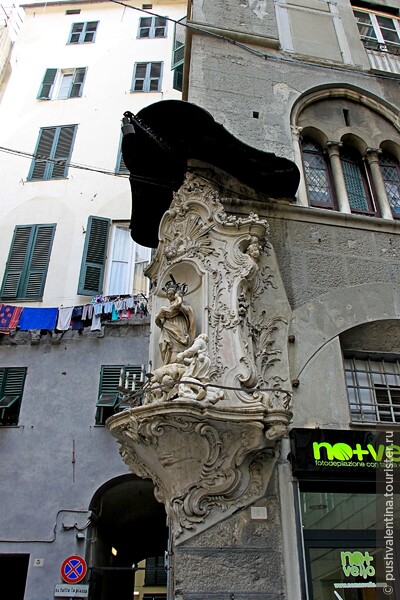 Старая Генуя в день перед круизом.