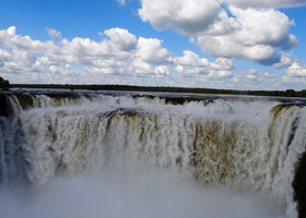 Водопады Игуасу со стороны Аргентины