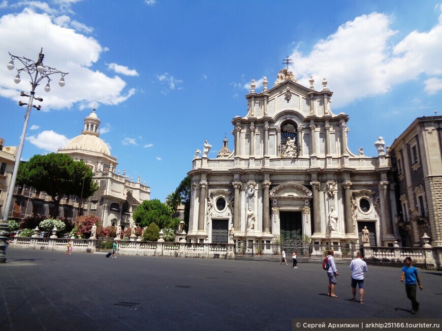 Кафедральный собор Святой Агаты — главный собор Восточной Сицилии в Катании
