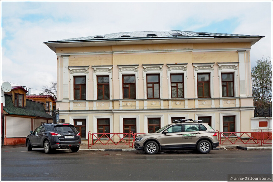 Бывший главный дом усадьбы Друженкова.