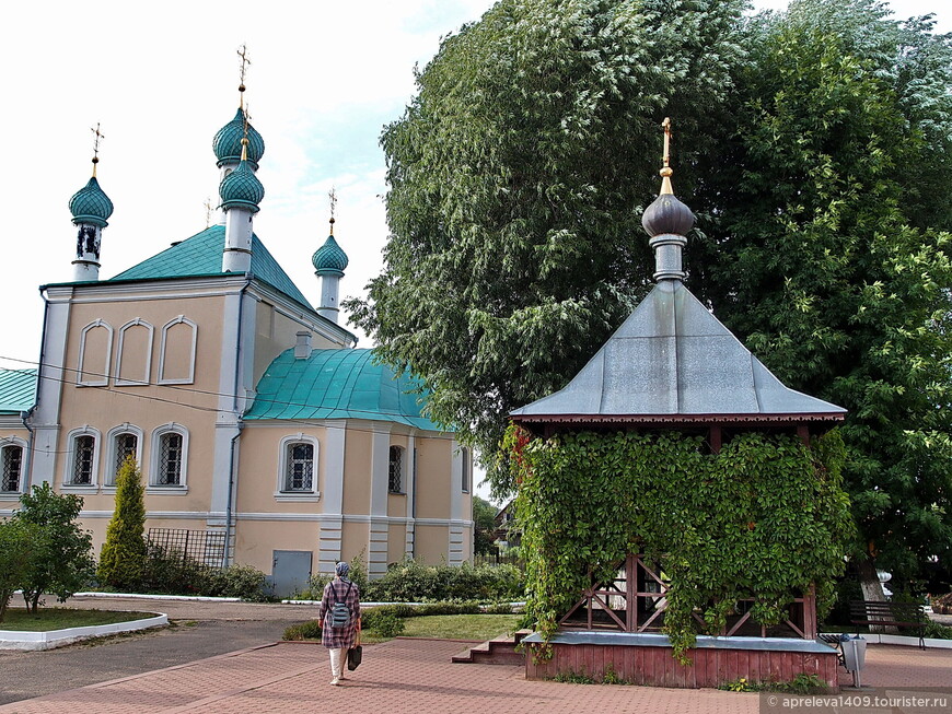Благовещенская церковь  Свято-Никольского монастыря
