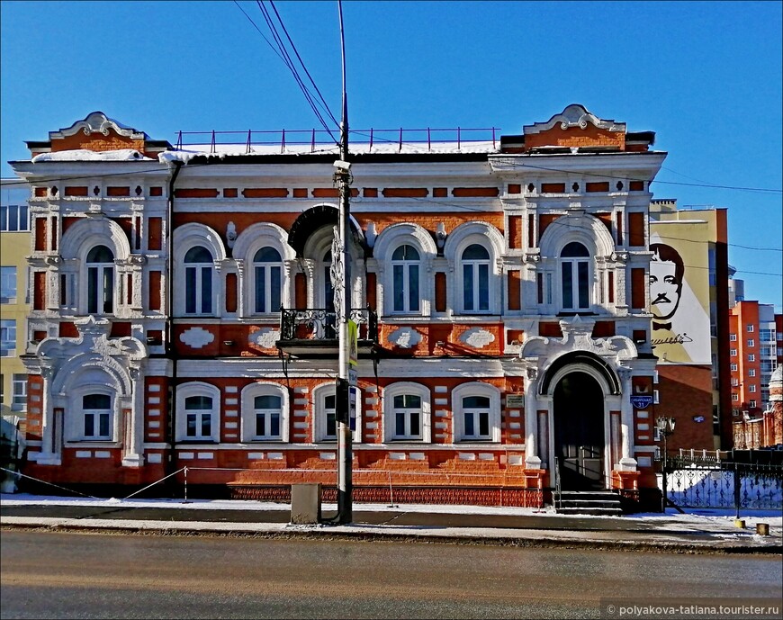 В Пермь, походить по театрам
