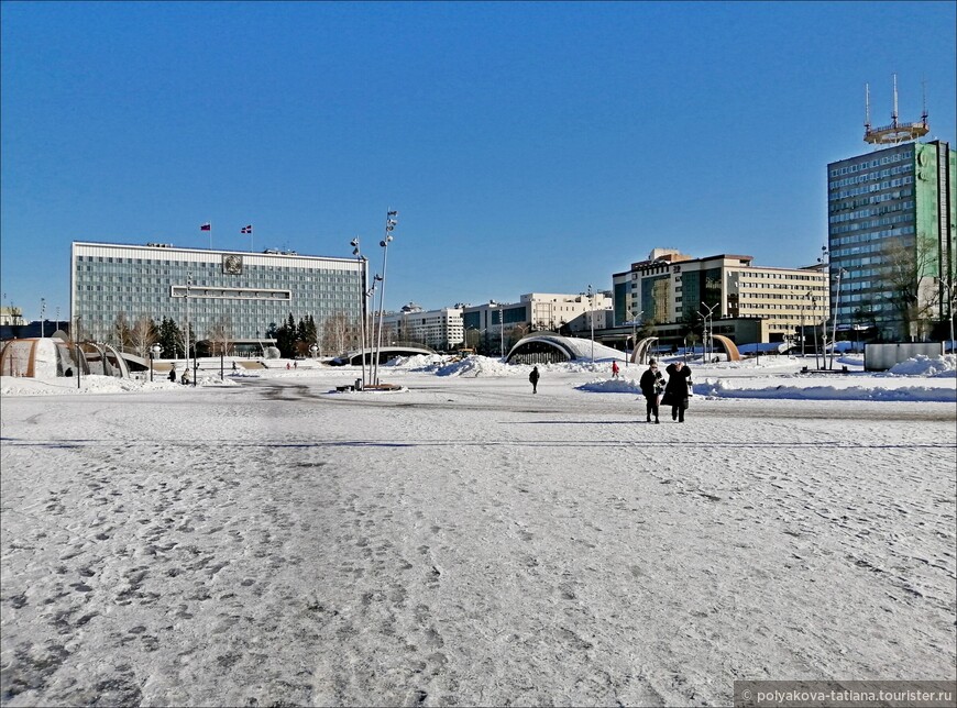 В Пермь, походить по театрам. Продолжение