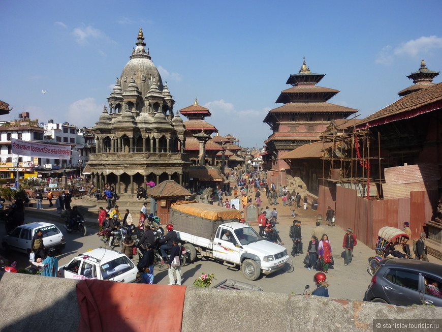 Непал. День четвертый. Ступа Боуднатх. Город Патан, дворцовая площадь. Ступа Боуднатх.
