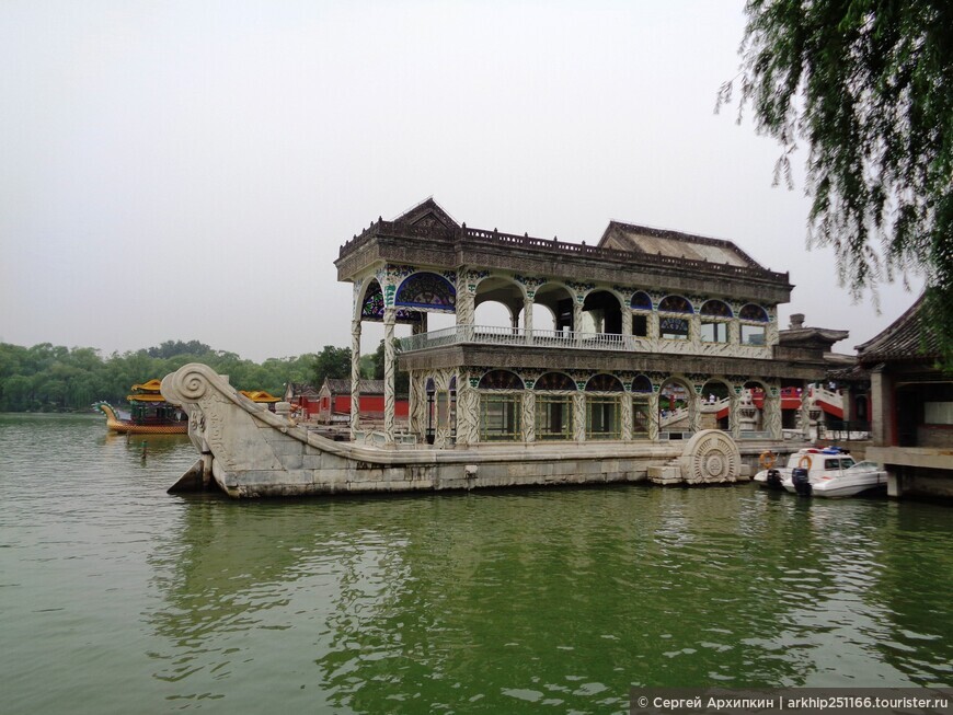 Самый большой павильон Летнего дворца китайских императоров — Павильон Открытого Вида
