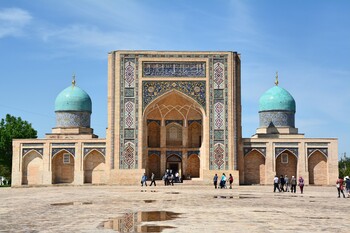 «ЮТэйр» запустит рейсы в Ташкент из Тюмени и Сургута